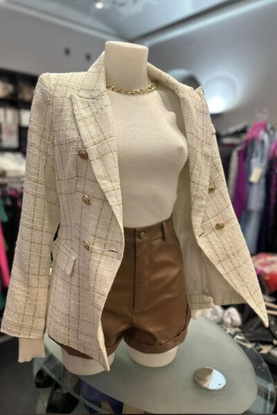 Elegante giacca in tessuto bouclè bianca o nera