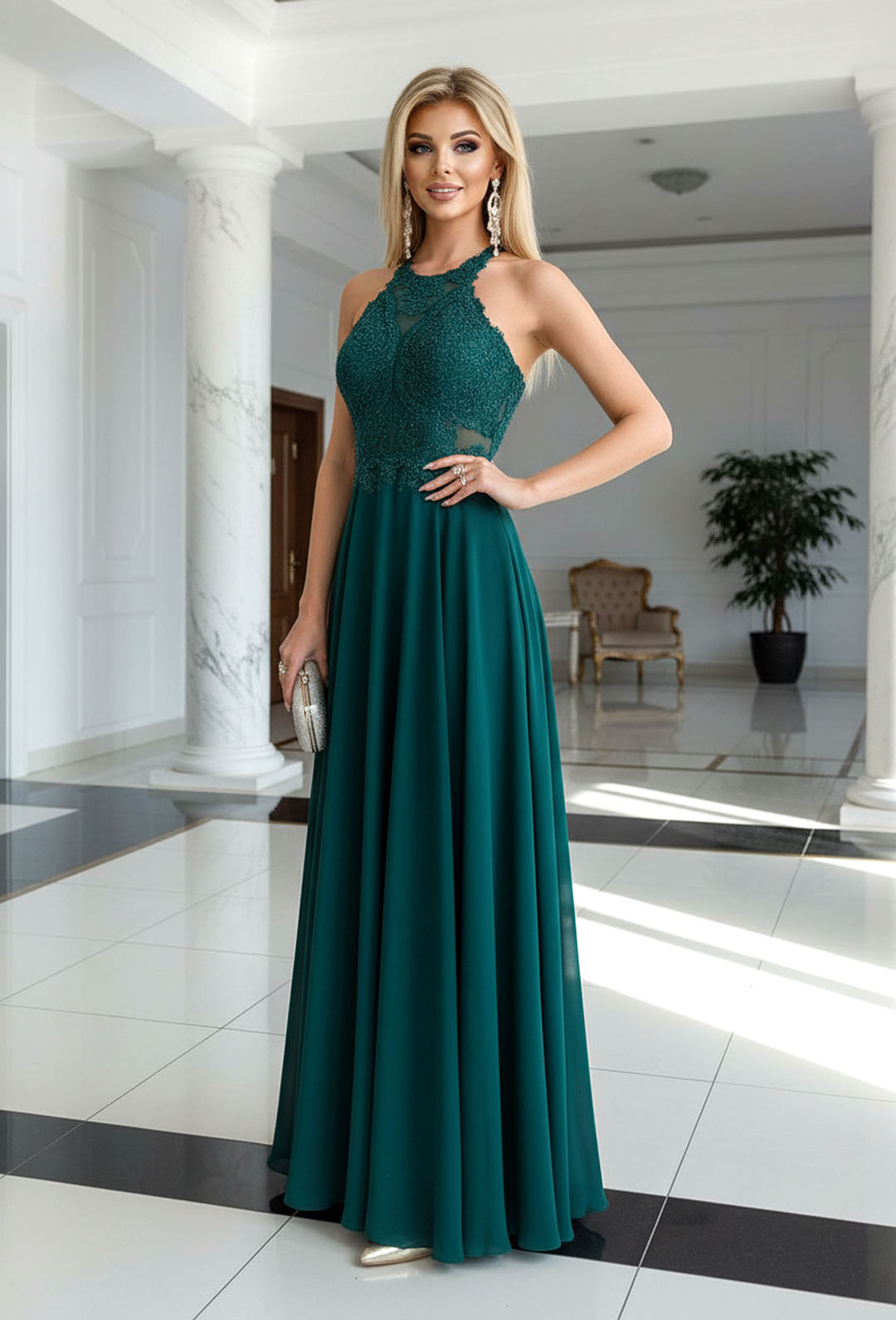 Elegante abito svasato con la schiena scoperta
