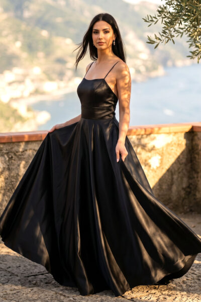Elegante abito svasato con corpetto